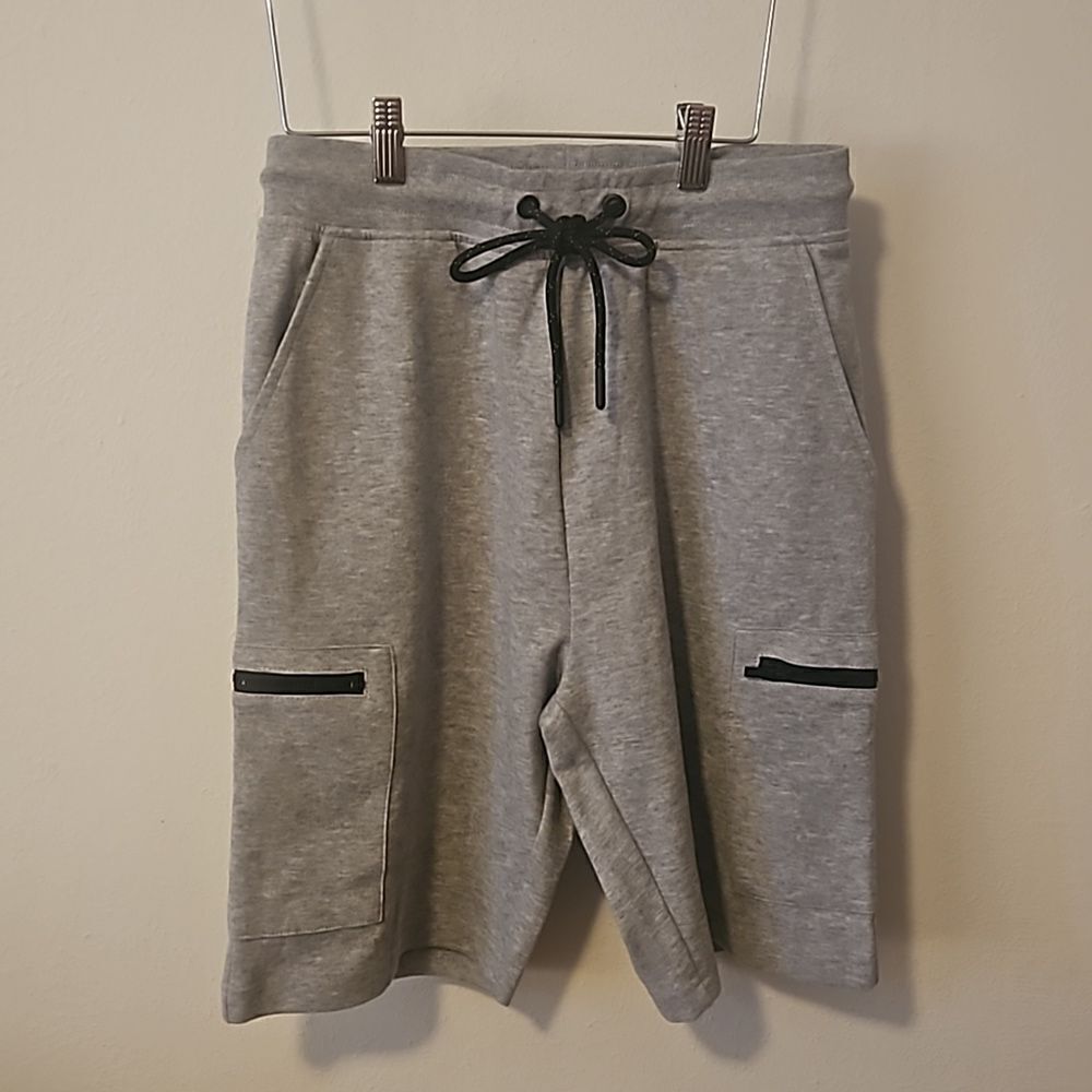CSG men active shorts size S/P gray
